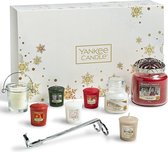Yankee Candle Geschenkset | met 8 geurkaarsen, votive houder, wick trimmer en Illuma-deksel kaarstopper, 11-delige kaarsenset