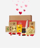 Date Night Box - Pathé Thuis & Borrel voor twee personen - Digiborrel.nl - Borrelbox - Cadeaupakket - Cadeau - Giftset - Love Box - Liefdescadeau - Cadeaupakket - Cadeau - Giftset - Love Box 