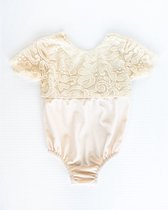 Little koekies - Newborn kanten pakje velvet met kant -  kraamcadeau - newbornshoot - newborn pakje - babygirl - babymeisje - voor 1700 besteld, dezelfde dag verstuurd