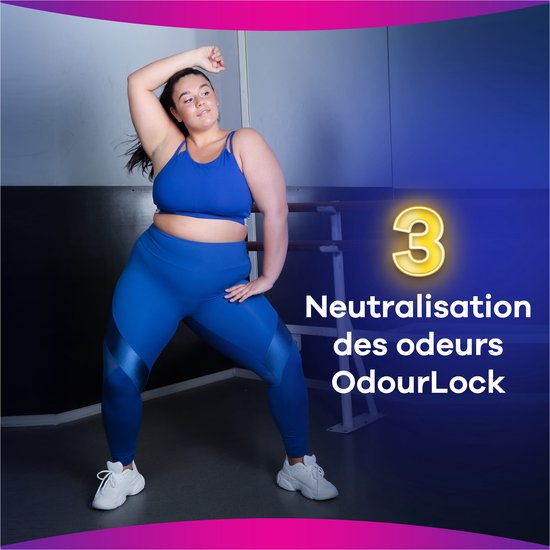 Vrouw in blauwe sportkleding danst. Always Platinum. "Neutralisatie geuren OdourLock".