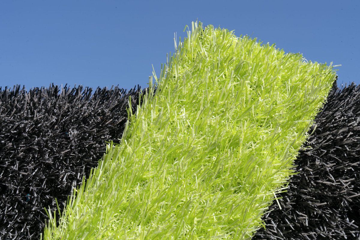 Lime Groen Kunstgras 4 x 24 meter - 25mm ✅ Nederlandse Productie ✅ Waterdoorlatend | Tuin | Kind | Dier