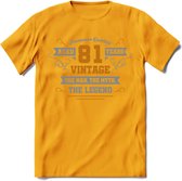 81 Jaar Legend T-Shirt | Goud - Zilver | Grappig Verjaardag Cadeau | Dames - Heren | - Geel - M