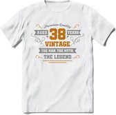 38 Jaar Legend T-Shirt | Goud - Zilver | Grappig Verjaardag Cadeau | Dames - Heren | - Wit - S