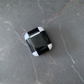 Apple AirPods 2 (tweede generatie) zwarte wrap | Wrap your EarPods! | Glossy black look & feel | Skin | zwart | DIY | custom case | customize |