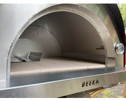 BEEK - Classico 70 - pizzaoven inclusief Hoes Pizzaschep en ovenborstel - houtgestookt - Rood - tot 2 pizza's tegelijk