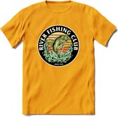 Fishing Club - Vissen T-Shirt | Beige | Grappig Verjaardag Vis Hobby Cadeau Shirt | Dames - Heren - Unisex | Tshirt Hengelsport Kleding Kado - Geel - M