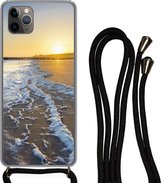 Hoesje met koord Geschikt voor iPhone 11 Pro - Het strand bij Domburg - Siliconen - Crossbody - Backcover met Koord - Telefoonhoesje met koord - Hoesje met touw