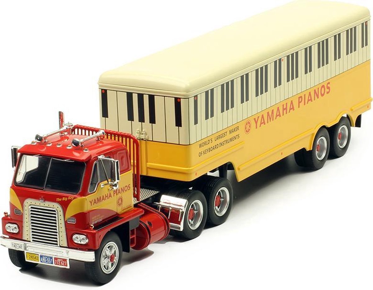 International Harvester DCOF-405 'Yamaha Pianos' 1959 - 1:43 - IXO Models