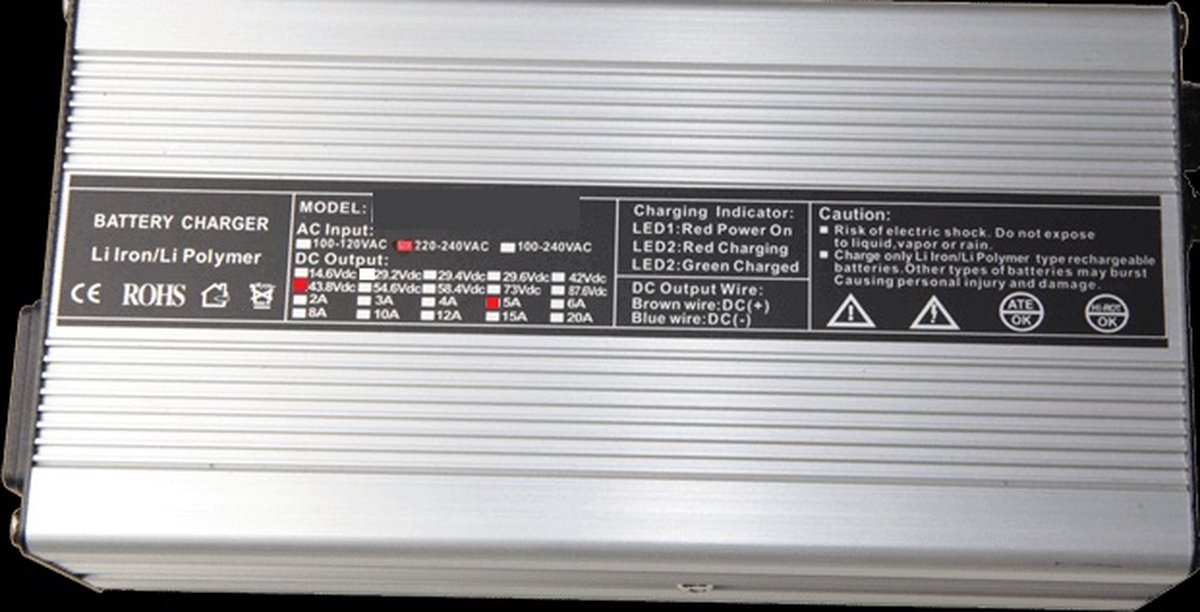 Modiary Modiary Snellader voor LIPO  e-bike  Accus 43,8 volt 5Amp de betere die er zijn, mits standaard stekker niet op uw accypakket past kunt u deze wisselen met een andere plug.