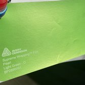 Auto Wrapping Folie - Avery Dennison - 152 cm x 9 m - Licht Groen - Pearl - Car Wrap - Auto Wrap
