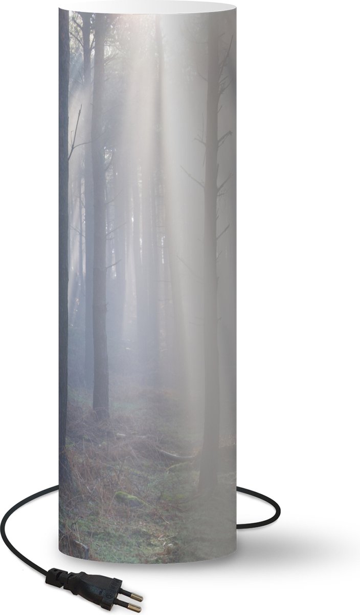 Lamp - Nachtlampje - Tafellamp slaapkamer - Zonnestralen schijnen in een bos - 50 cm hoog - Ø15.9 cm - Inclusief LED lamp