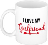 I love my girlfriend cadeau koffiemok / theebeker wit met Cupido pijl - Valentijnsdag - valentijn cadeautje voor haar
