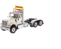 International HX520 Truck Trekker Model (zonder oplegger) - 1:50 - Diecast Masters - Transport Series