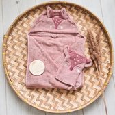Gioia Giftbox deer organic roze - Meisje - Babygeschenkset - Kraamcadeau - Baby cadeau - Kraammand - Babyshower cadeau