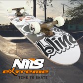 Nils Extreme Skateboard - Bruin/zwart - hardheid 98A Wielen:54×36mm Gewicht: 2,17 kg ‘‘skateboard’’