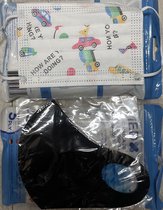 50 stuks - Witte Kinder Mondkapjes Thema Auto's- Wegwerp + 1 Zwarte Herbruikbare Wasbare Kind Mondmasker - Niet medisch