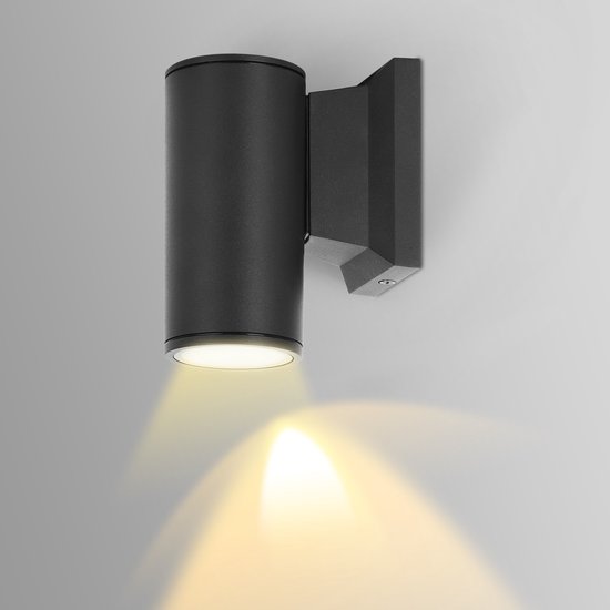 Aigostar 13VEI - Wandlamp - voor binnen en voor buiten - Wandspot - Ø 6,3 cm - IP65 - GU10 fitting - Buitenlamp - Zonder Lichtbron - Zwart