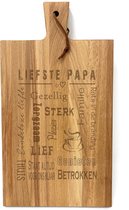 Stoer landelijk snijplankje-borrelplankje met tekst gravure LIEFSTE PAPA. Een origineel cadeau voor je vader, bijvoorbeeld voor vaderdag. Het formaat is 20x30cm excl. handvat.