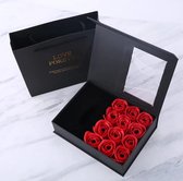 Valentijn - Rozen - Giftbox - Met 12x rode - zeeprozen