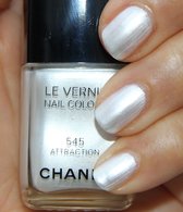 Chanel Le Vernis Nagellak 545 Attraction