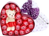 Hartvormige geschenkdoos met zeeproosjes en beertje Rood - Valentijnsdag - Moederdag