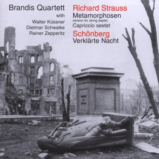 Cd-hoes met ruïne en standbeeld op de voorgrond, Richard Strauss & Schönberg, Brandis Quartett