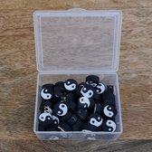 50 stuks Kralen Yin Yang Zwart/Wit - 1 cm - Figuurkralen - Kleikralen - Fimokralen
