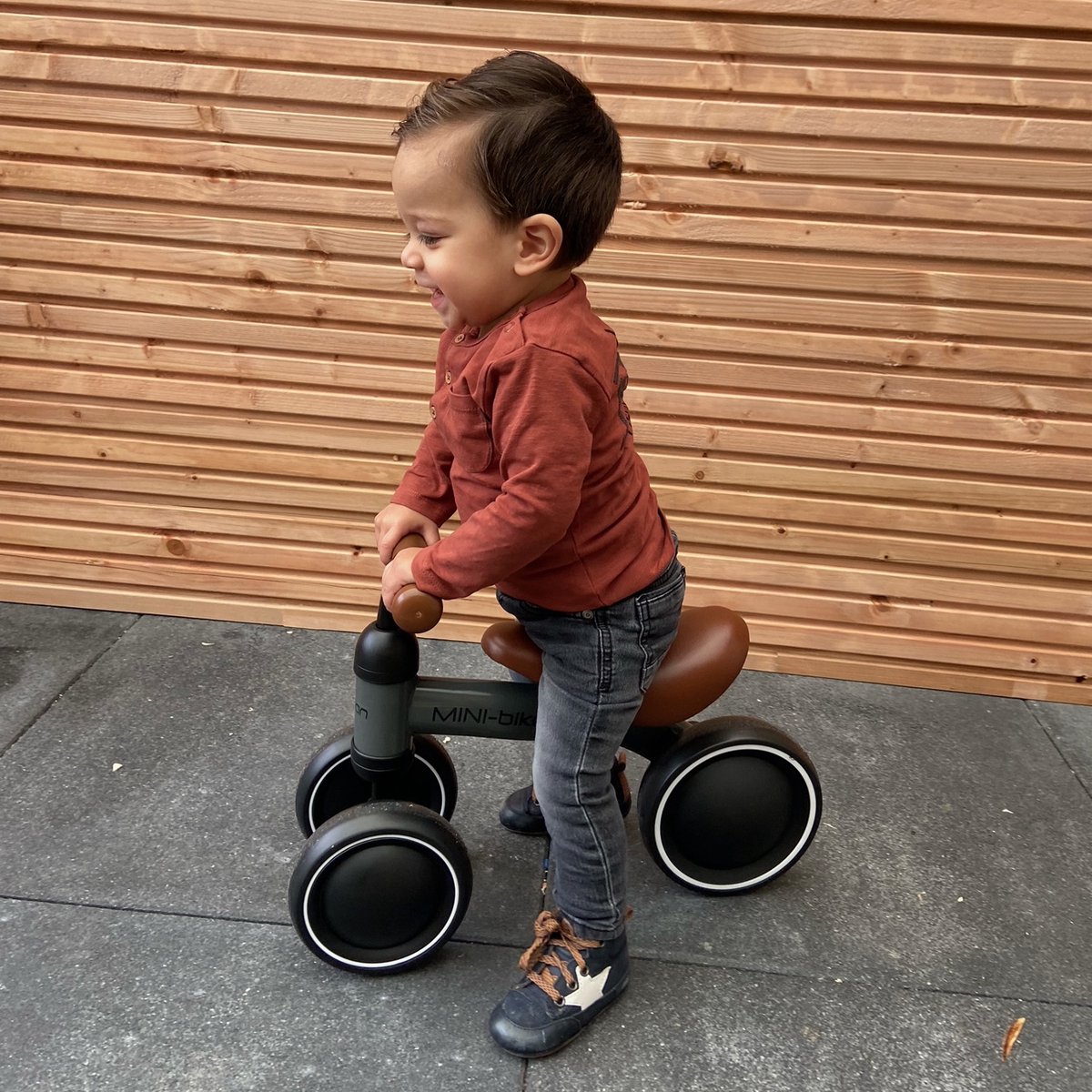 2Cycle Mini-Bike - Loopfiets - Jongens en Meisjes - 1 Jaar - Speelgoed - Roze - Driewieler - Balance bike — afbeelding 4