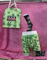 Cannabis boxershorts-cannabis sokken en cannabis tassen kleur groen