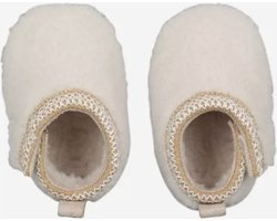 Slofjes baby laarsjes snugg Inspired slofjes baby creme maat 16