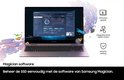 Een opengeklapte Samsung laptop met Samsung Magician software op het scherm.