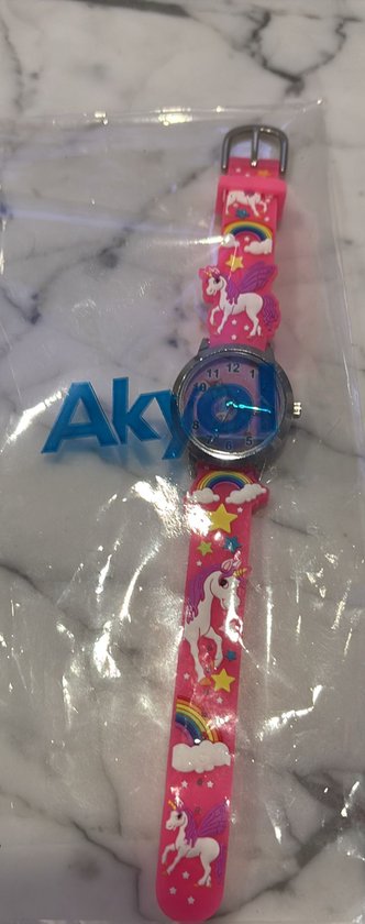Roze kinderhorloge met eenhoorn- en regenboogmotieven, in plastic verpakking. Het horloge is van het merk Akyol.