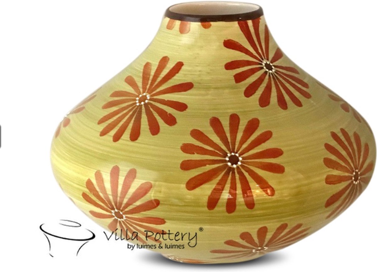 Irishflowers Vaas - Villa Pottery - Decoratie - Woondecoratie - Keramiek - Najaarscollectie - Marguerite 1 Groen