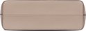 Onderkant van een beige Eleganci shopper, met stiksels.