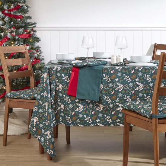 Homescapes Nappe de Noël Forêt Festive en coton, 137 x 178 cm