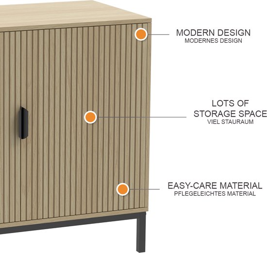 Close-up van eikenhouten dressoir met verticale ribbels en een zwarte handgreep. "Modern design", "Veel opbergruimte", "Onderhoudsvriendelijk materiaal".