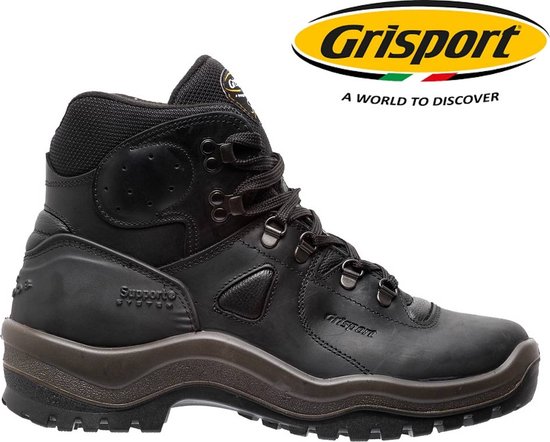 Zwarte leren wandelschoen met bruine zool en veters. Grisport logo met Italiaanse vlag.