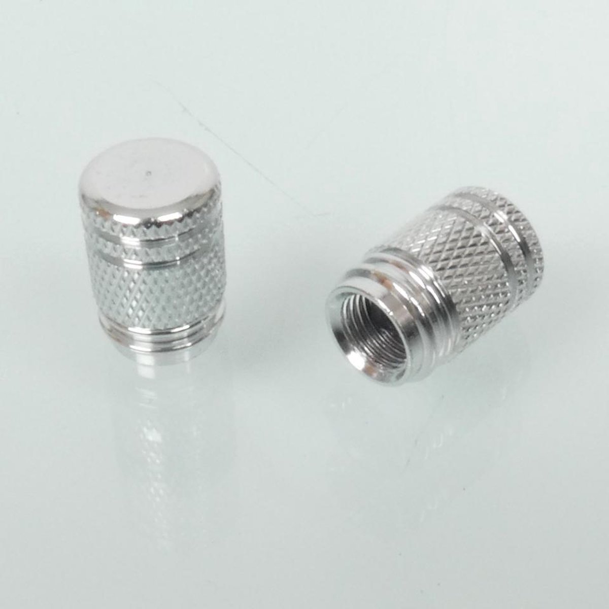 Bouchon de valve Bike It Round moleté aluminium chromé pour moto auto quad Neuf