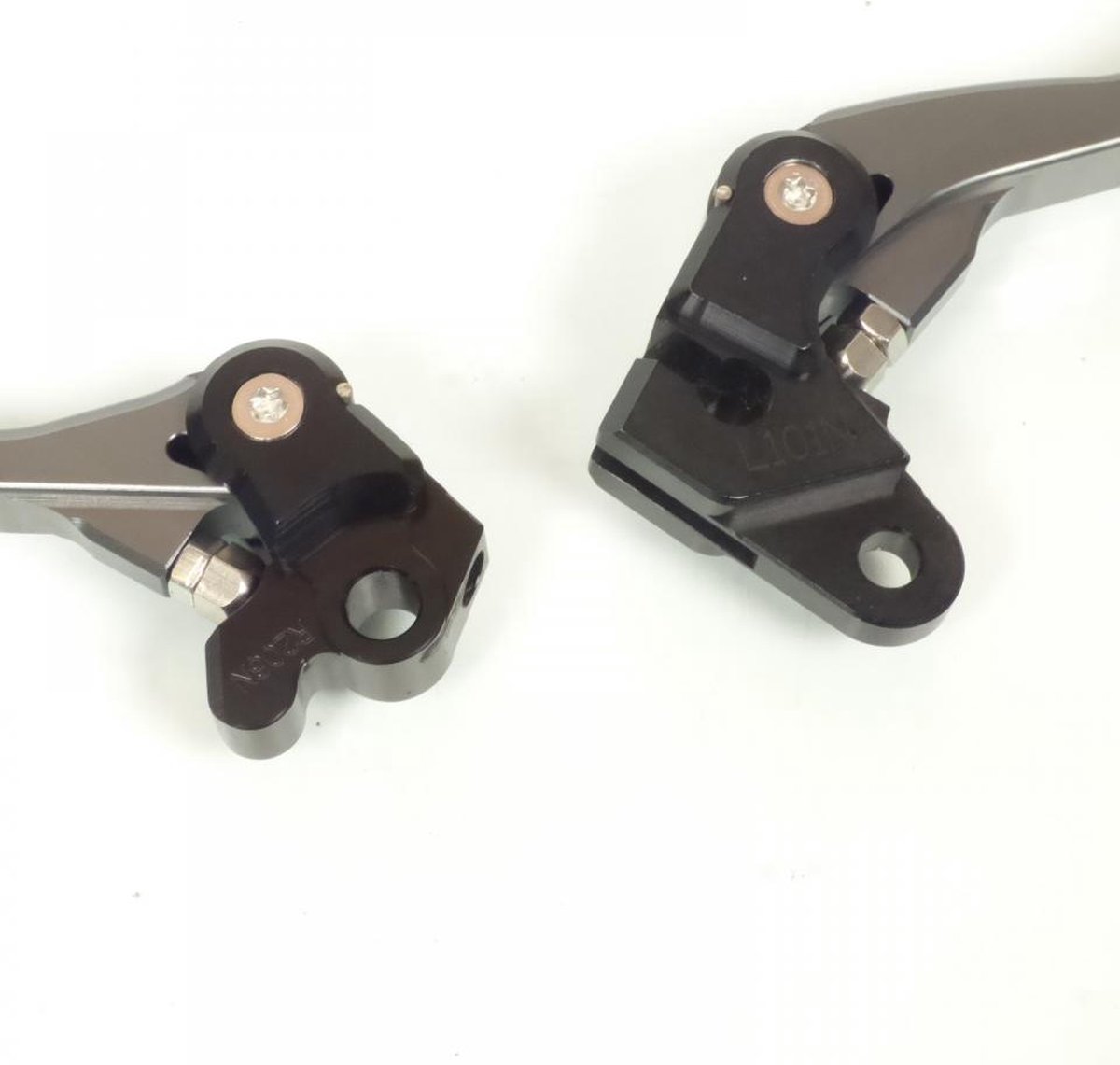Paire de levier articulés coloris titane pour moto Honda 125 CR 1992 à 2003 Neuf