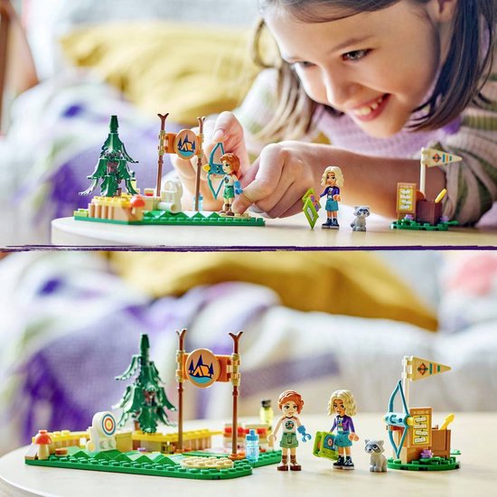 Terrain de tir à l'arc du camp d'aventure LEGO Friends 42622