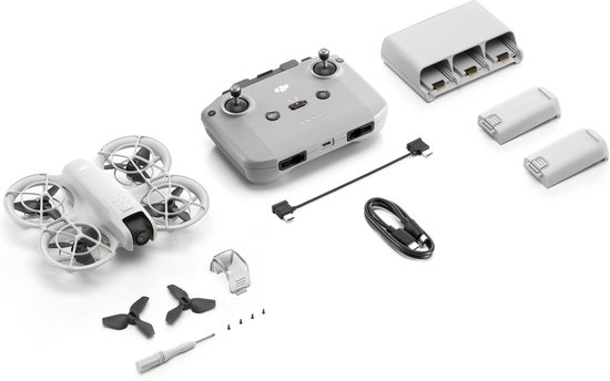 DJI Neo Fly More Combo