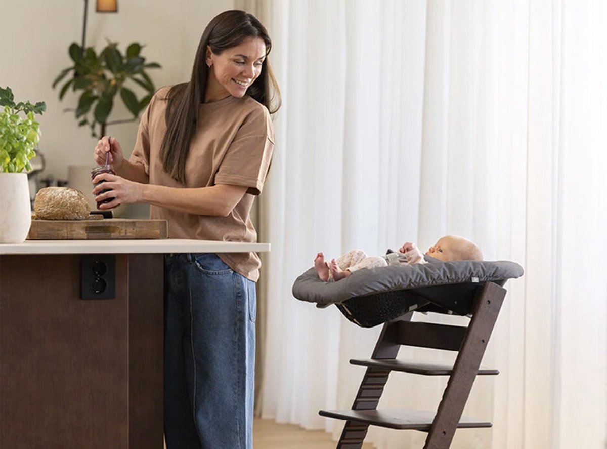 Stokke Tripp Trapp - Zwart | Bundel met babyset en zwarte newbornset thumbnail 5