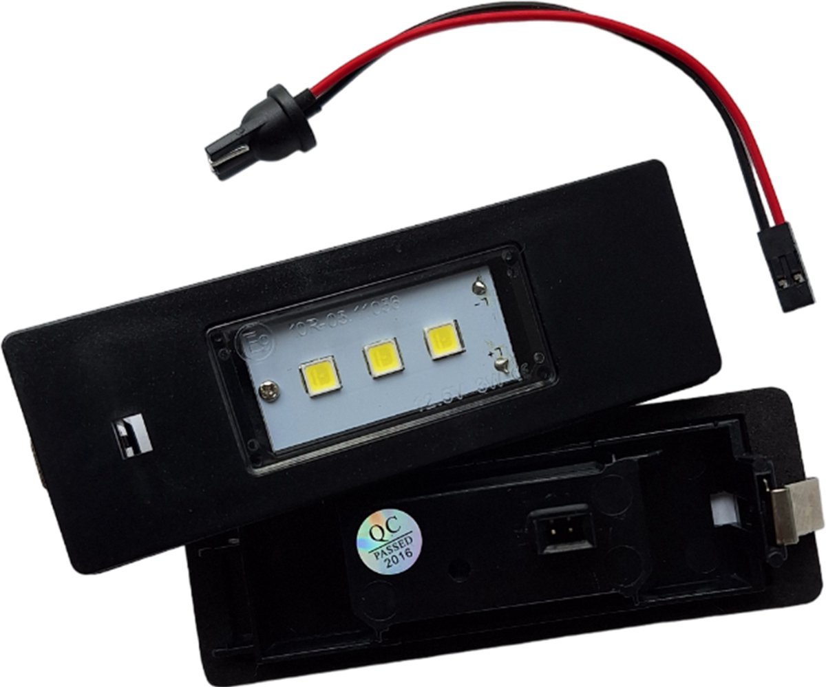 LED SMD kentekenverlichting Geschikt voor BMW E81 E87 E63 E64 E46 E89 F20 F12 F13 kenteken BMW