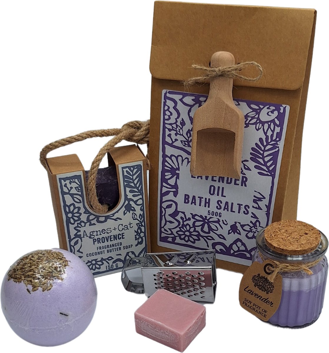 Goedkoopste SOFTnaturals Giftset Purple - 6 artikelen - Lavendel Sojakaarsje in een pot - Aromaesti Bath bomb - Agnes & Cat badzout - Agnes & Cat soap on a roap - amberblokje - raspje