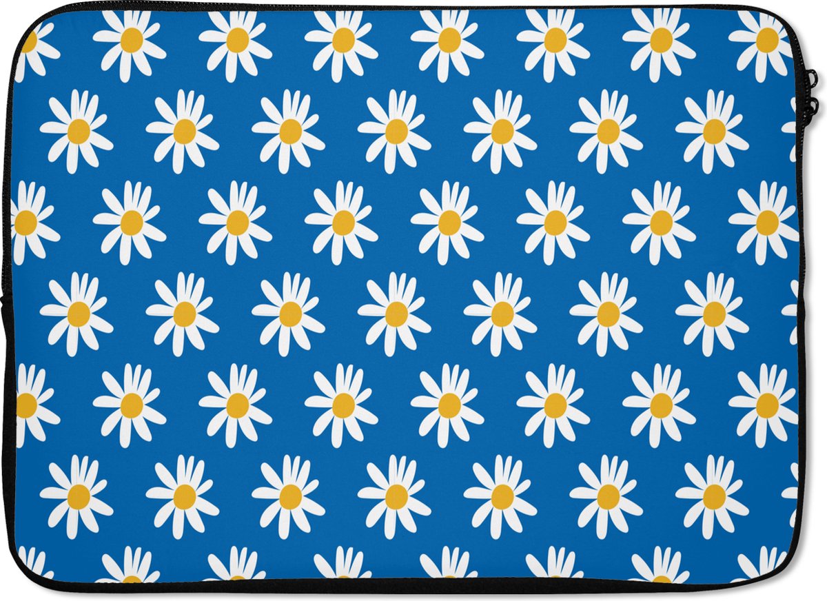 Laptophoes 14 inch - Madeliefjes - Patroon - Blauw - Bloemen - Laptop sleeve - Binnenmaat 33x23 cm - Zwarte achterkant