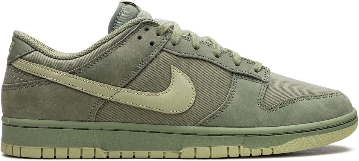 Nike Dunk Low Premium Oil Groen