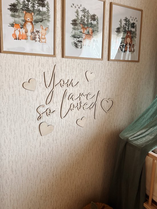 Tu es tellement aimé - Texte mural en bois - Chambre d'enfant - Décoration