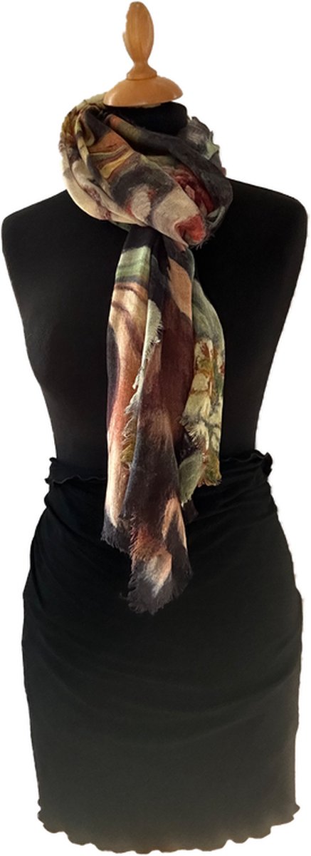 HIGHFIELD SHAWL DESSIN “FLOWER” 100% MERINO WOL, 70CM X 180CM. KLEUR BROWN