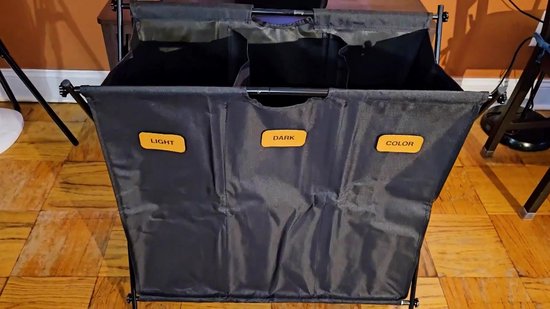 FurnStar - Panier à linge - collecteur de linge - 135 litres - boîte à linge - 3 compartiments - cadre en X pliable - étiquettes individuelles - pour buanderie - chambre - salle de bain - 70 x 40 x 66 cm - gris