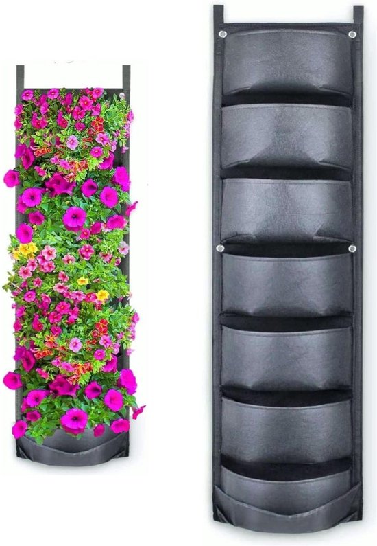 Links: grijze verticale plantenbak met veel roze, paarse en gele bloemen. Rechts: lege grijze plantenbak met 7 vakken.